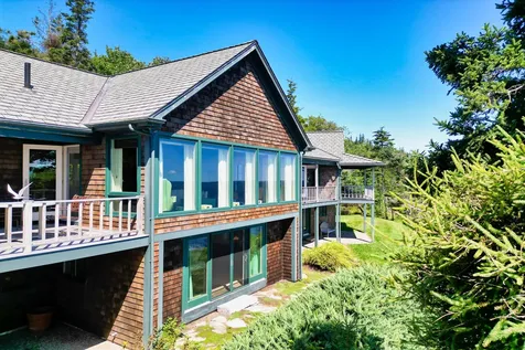 41 Sandpiper Lane Bristol ME 04539