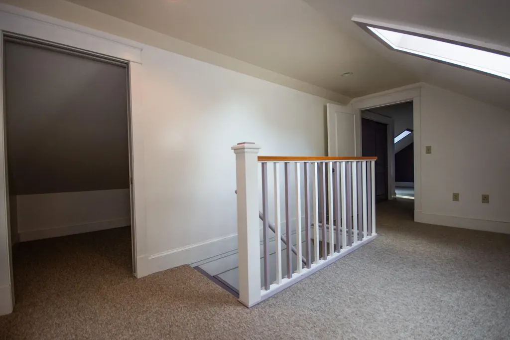 295 Maple Street Bangor ME 04401