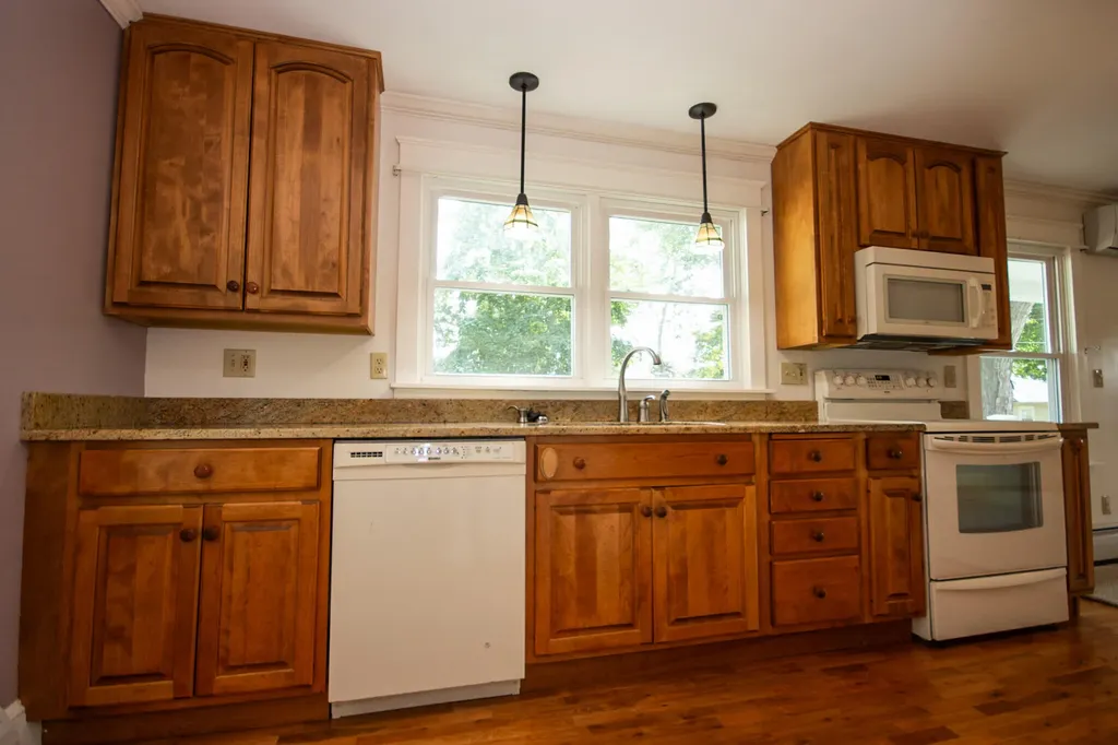295 Maple Street Bangor ME 04401
