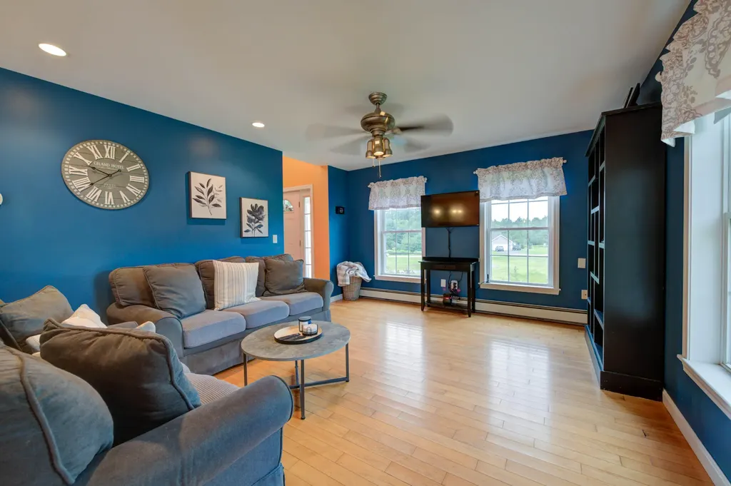6 Ashley Drive Gray ME 04039