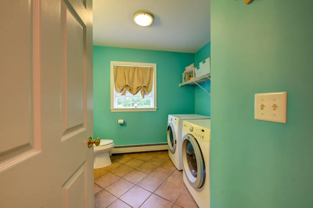 6 Ashley Drive Gray ME 04039