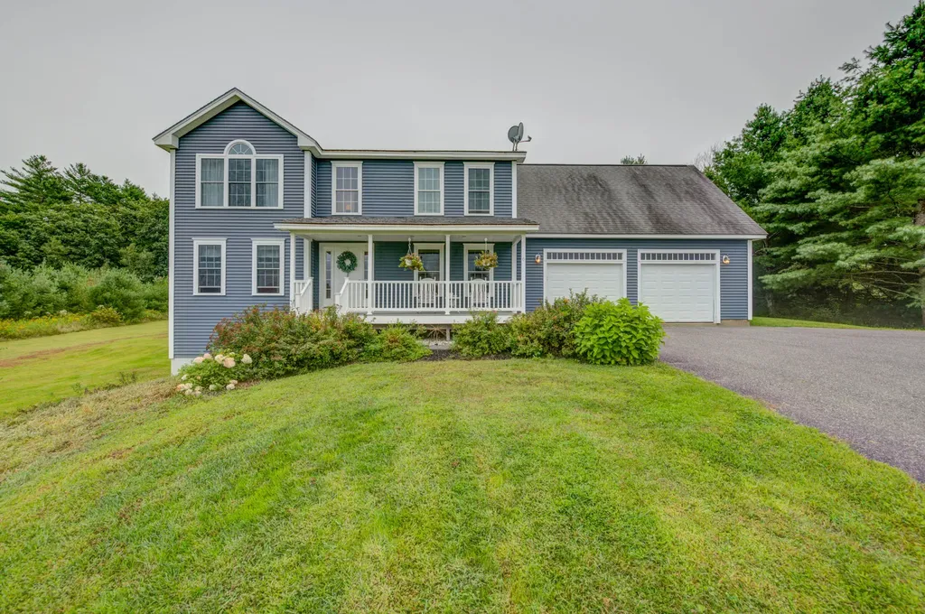 6 Ashley Drive Gray ME 04039