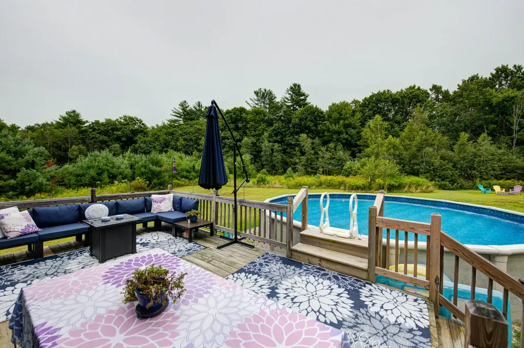 6 Ashley Drive Gray ME 04039