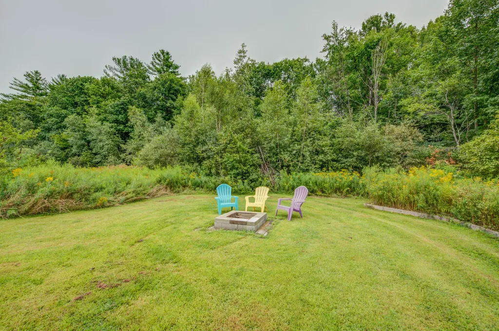 6 Ashley Drive Gray ME 04039