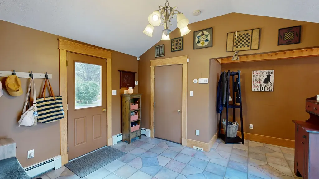 160 Lane Road Auburn ME 04210