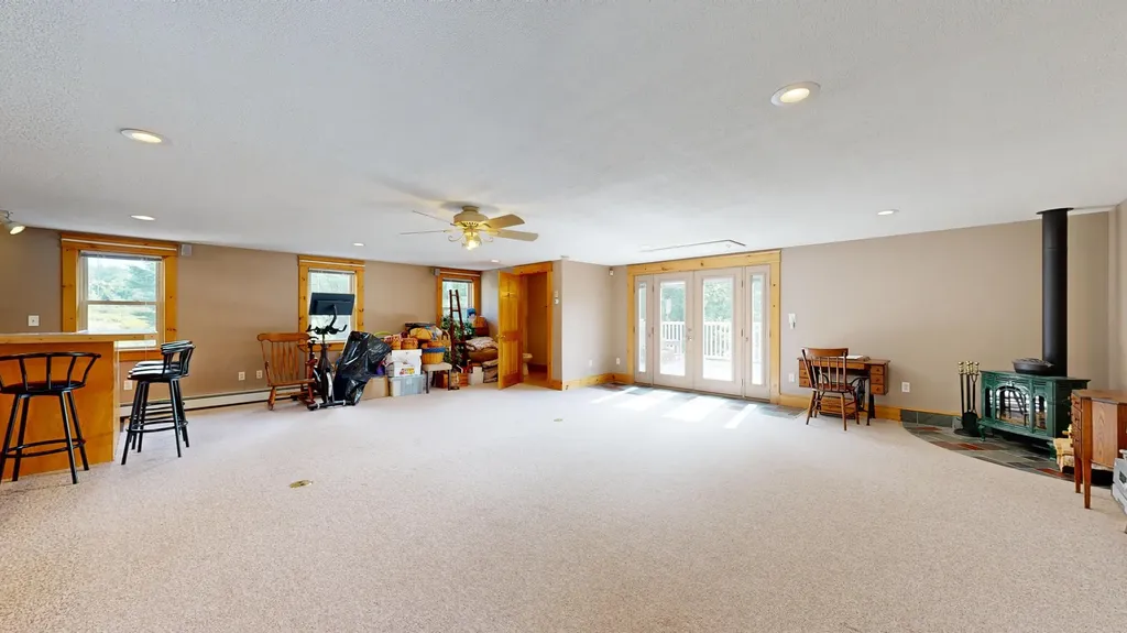 160 Lane Road Auburn ME 04210