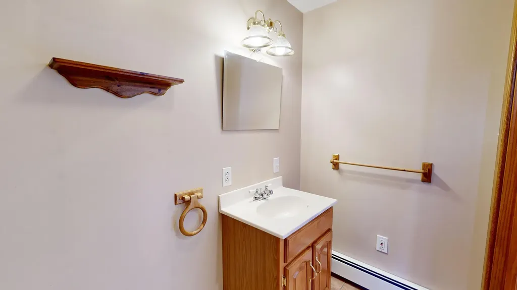 160 Lane Road Auburn ME 04210