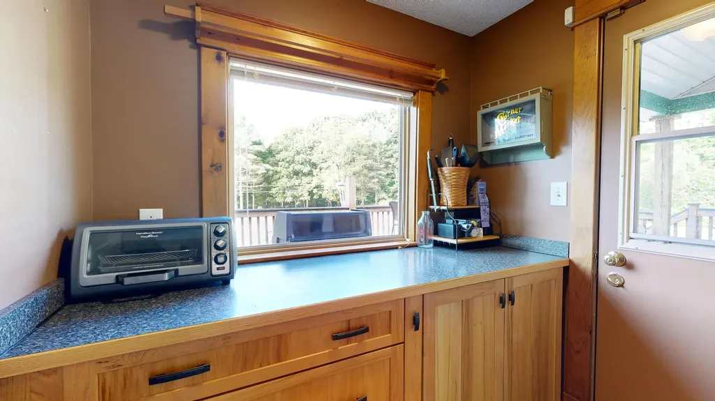 160 Lane Road Auburn ME 04210