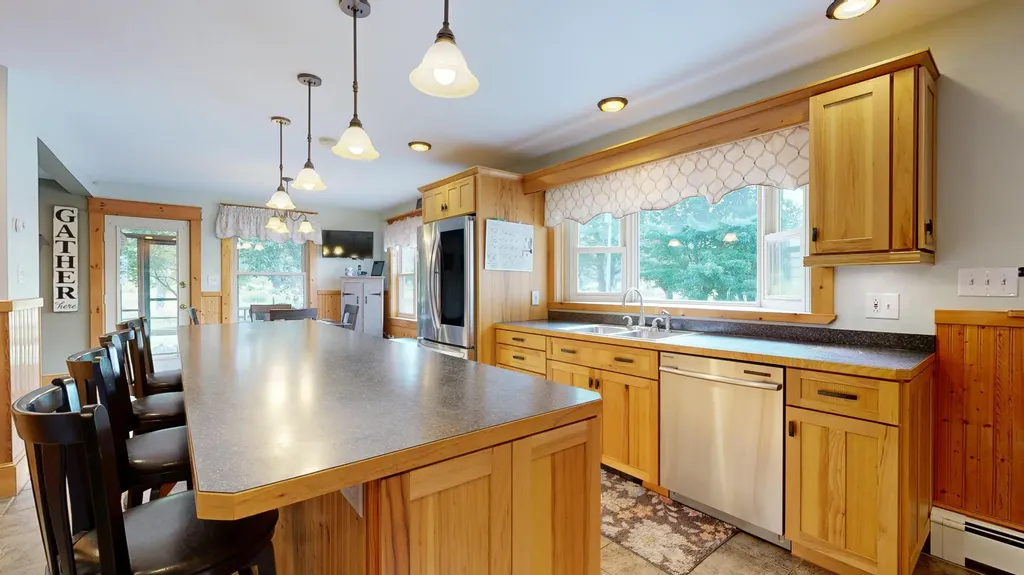 160 Lane Road Auburn ME 04210