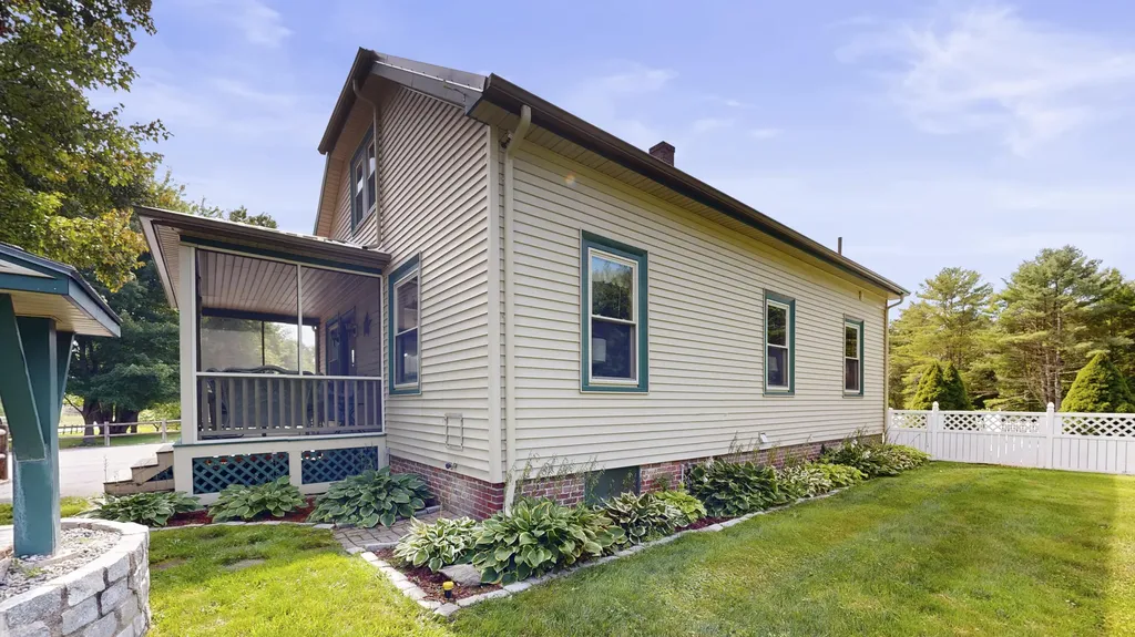 160 Lane Road Auburn ME 04210