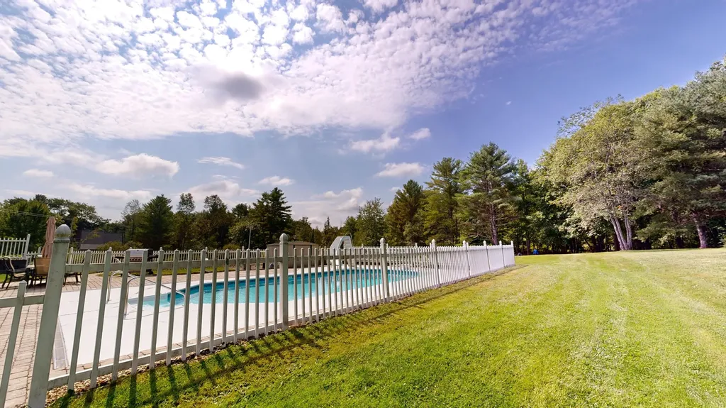 160 Lane Road Auburn ME 04210