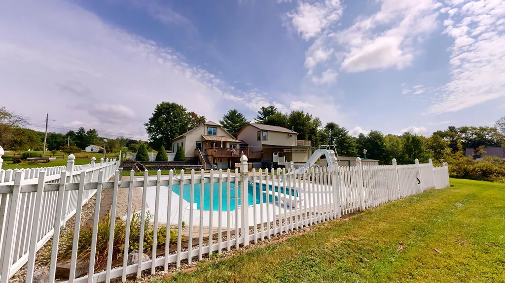 160 Lane Road Auburn ME 04210