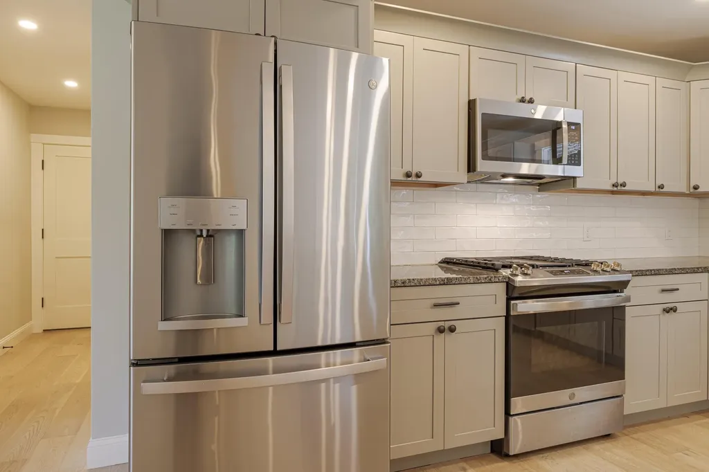 15 Highview Avenue Hancock ME 04640