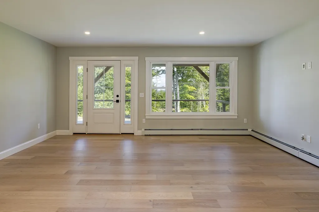 15 Highview Avenue Hancock ME 04640