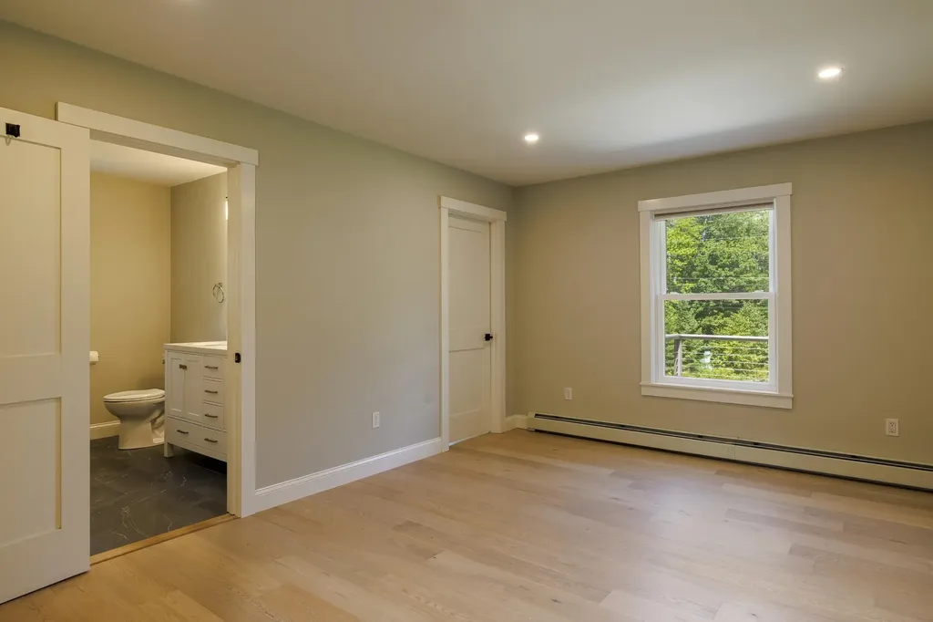 15 Highview Avenue Hancock ME 04640