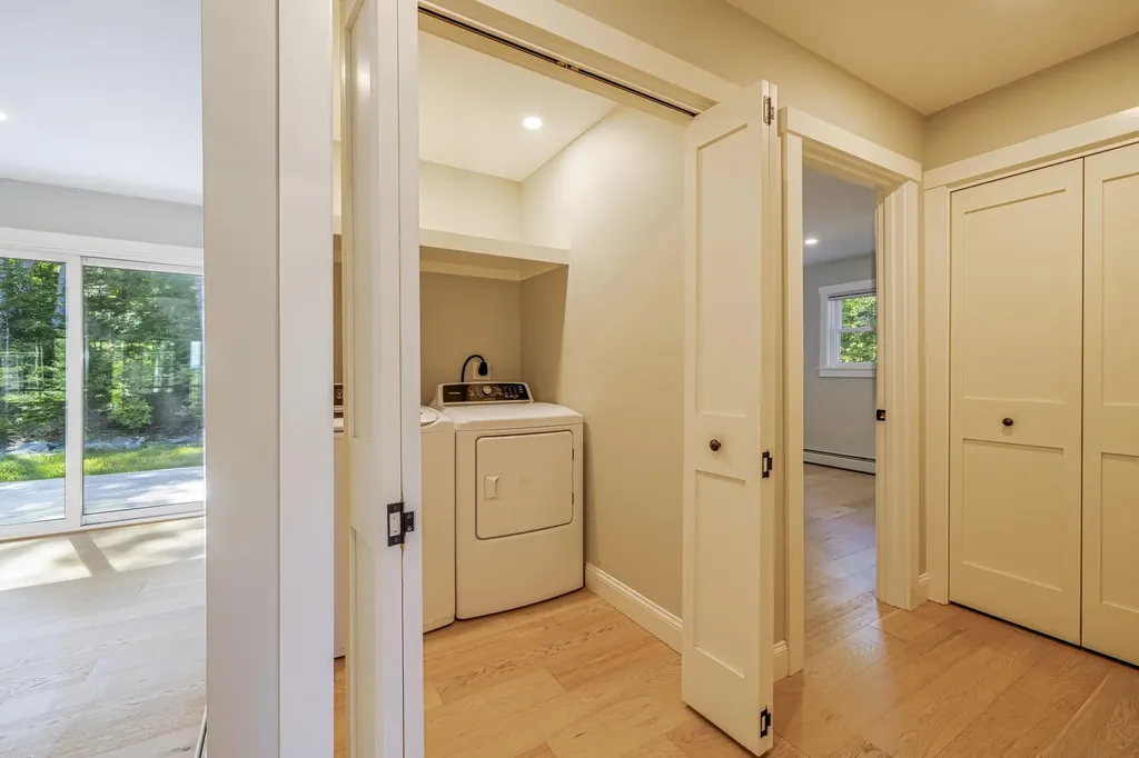 15 Highview Avenue Hancock ME 04640