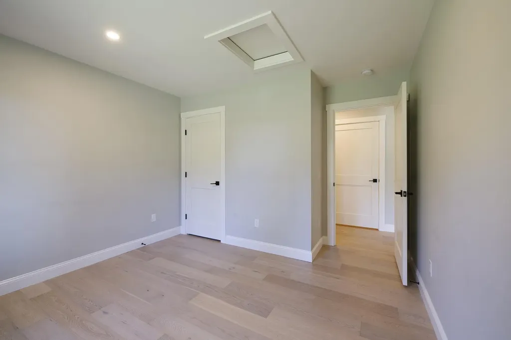 15 Highview Avenue Hancock ME 04640