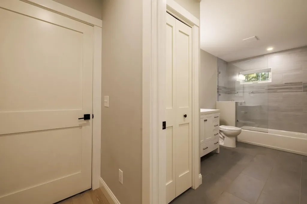 15 Highview Avenue Hancock ME 04640