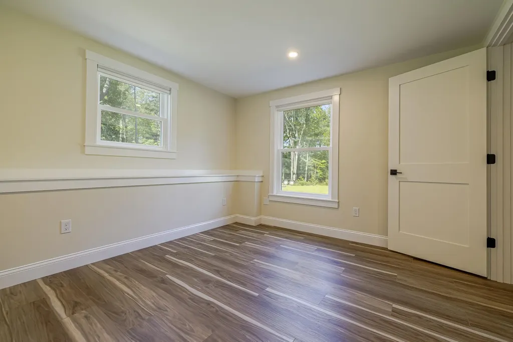 15 Highview Avenue Hancock ME 04640