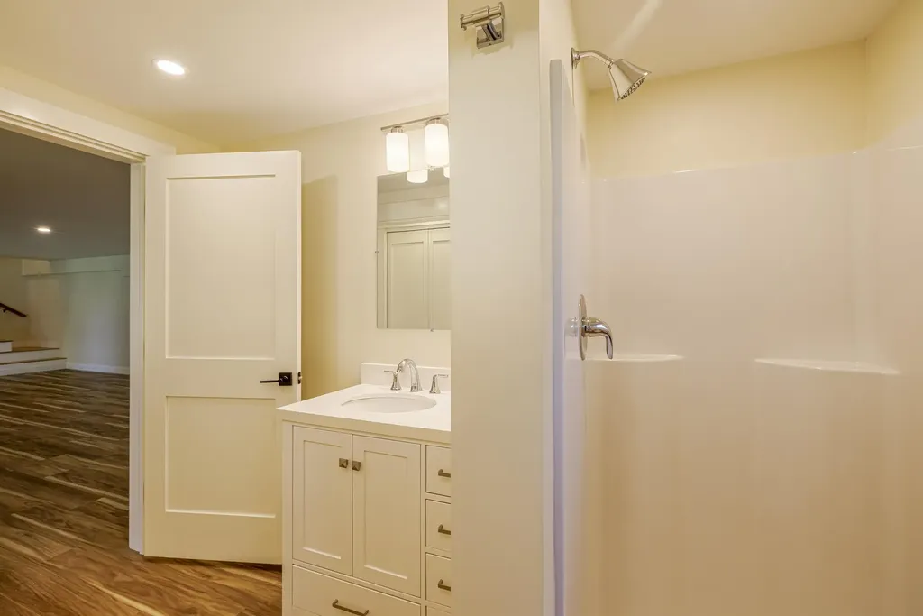 15 Highview Avenue Hancock ME 04640