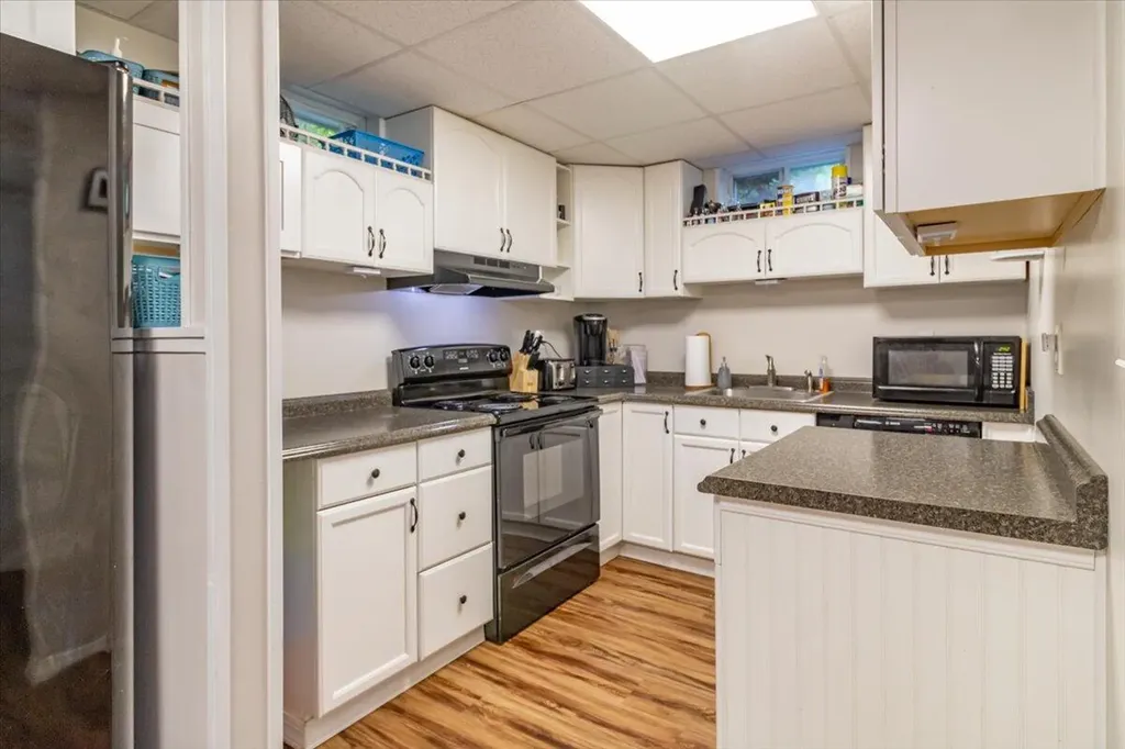 8 Mariners Reach Sullivan ME 04664