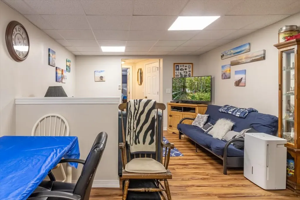 8 Mariners Reach Sullivan ME 04664