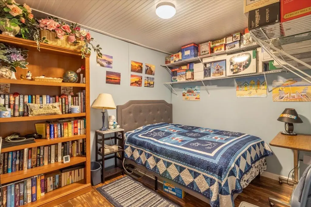 8 Mariners Reach Sullivan ME 04664