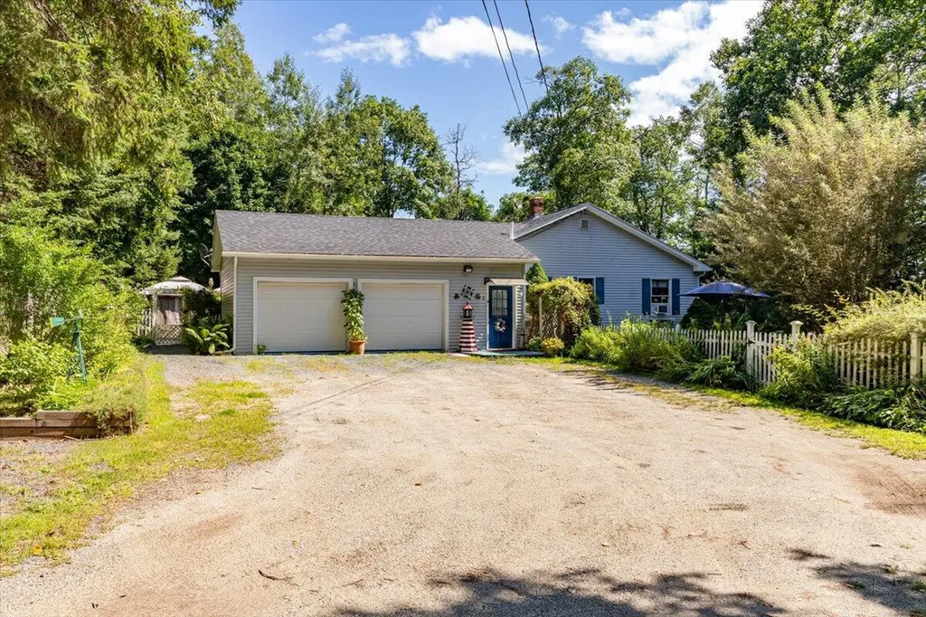 8 Mariners Reach Sullivan ME 04664