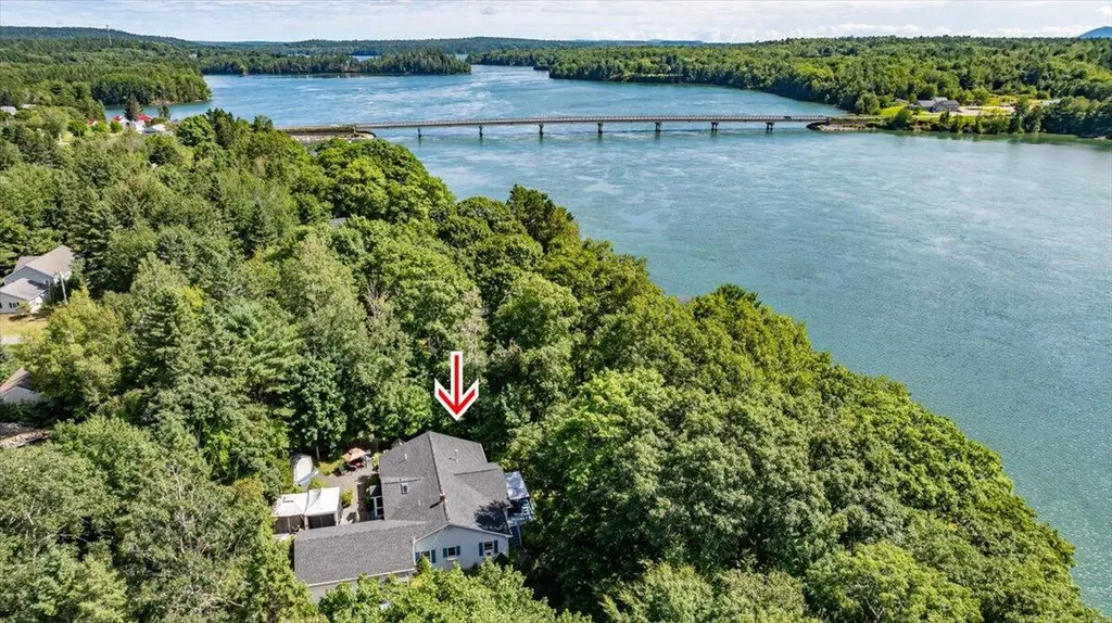 8 Mariners Reach Sullivan ME 04664