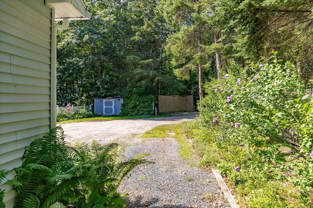 8 Mariners Reach Sullivan ME 04664