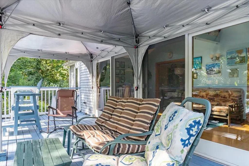 8 Mariners Reach Sullivan ME 04664