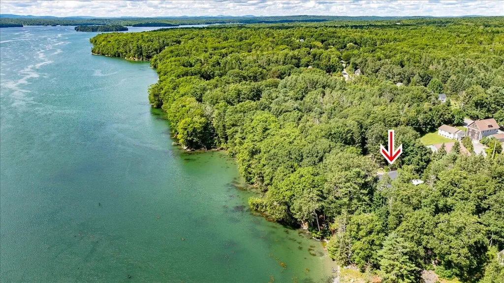 8 Mariners Reach Sullivan ME 04664