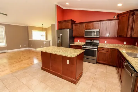 16 Sunrise Lane Hampden ME 04444
