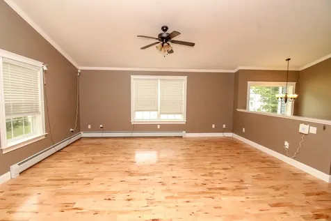 16 Sunrise Lane Hampden ME 04444