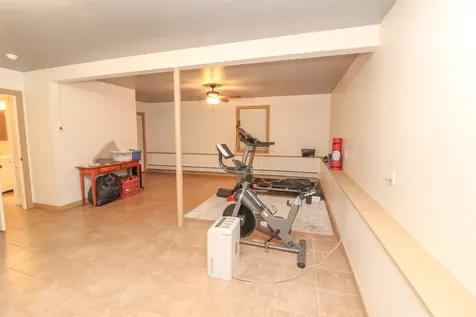 16 Sunrise Lane Hampden ME 04444