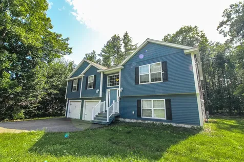 16 Sunrise Lane Hampden ME 04444