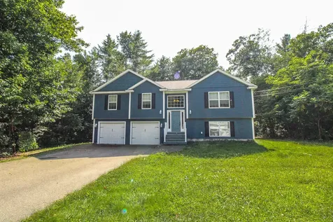 16 Sunrise Lane Hampden ME 04444