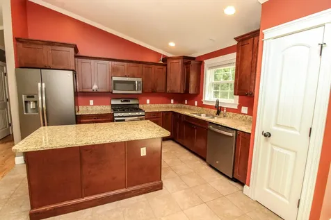 16 Sunrise Lane Hampden ME 04444