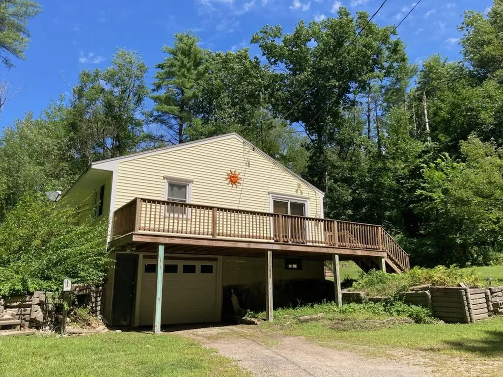 236 River Road Buxton ME 04093