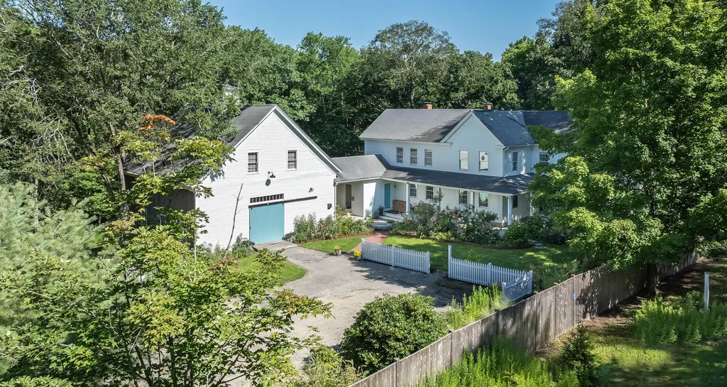 39 Pleasant Hill Road Freeport ME 04032