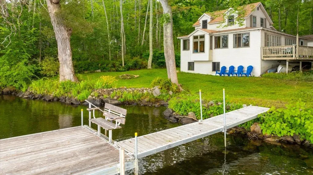 25 Harris Lane Winthrop ME 04364