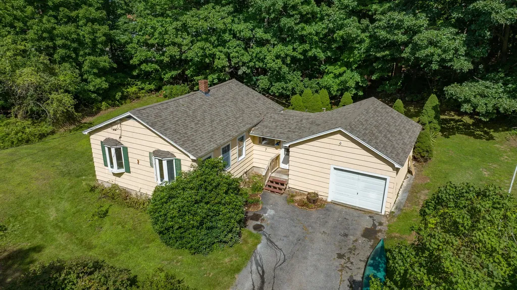 122 Gertrude Avenue Portland ME 04103