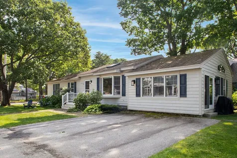 13 Dorrance Road Kennebunkport ME 04046