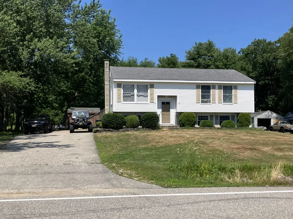 68 Guinea Road Biddeford ME 04005