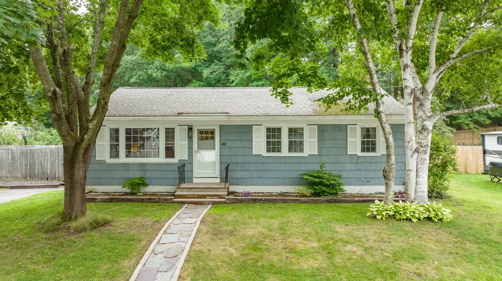 40 Sandy Hill Road South Portland ME 04106