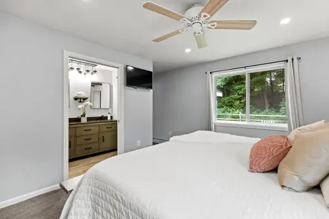 40 Sandy Hill Road South Portland ME 04106