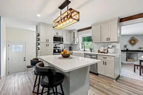 40 Sandy Hill Road South Portland ME 04106
