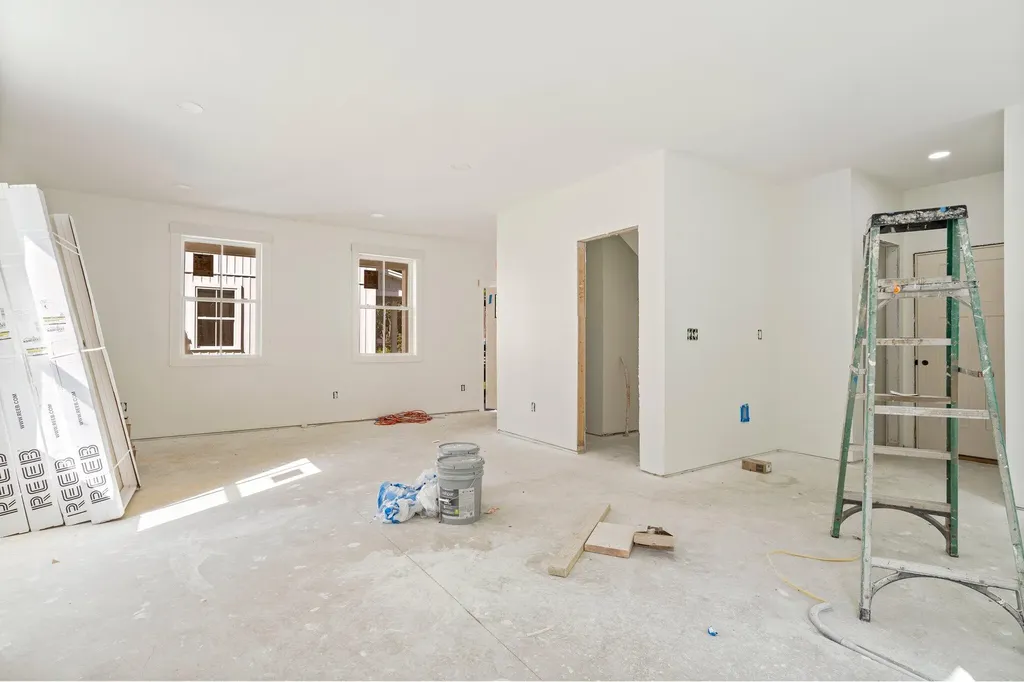 33 Magnolia Lane Gardiner ME 04345