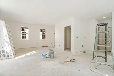 33 Magnolia Lane Gardiner ME 04345