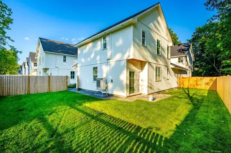 33 Magnolia Lane Gardiner ME 04345